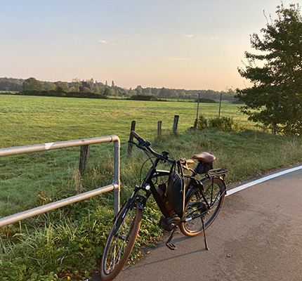 Fahrrad vor der schönen Landschaft