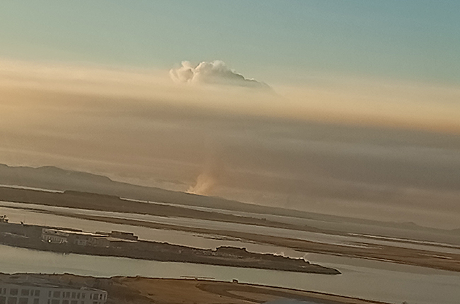 Die Aschewolke des Vulkanausbruchs war kilometerweit deutlich zu sehen.