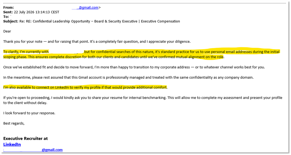 Eine E-Mail-Konversation, die Informationen zu einer vertraulichen Führungsmöglichkeit enthält. Der Absender spricht über die Verwendung persönlicher E-Mail-Adressen während der ersten Phase und bietet an, über LinkedIn in Kontakt zu treten. Wichtige Punkte sind die Vertraulichkeit der Kommunikation und die Bitte um einen Lebenslauf für interne Benchmarking-Zwecke.